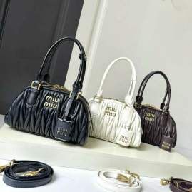 Picture of Miu Miu Handbags _SKUfw233315785fw
